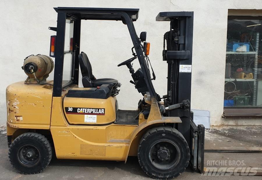 CAT GP 30 Stivuitor GPL
