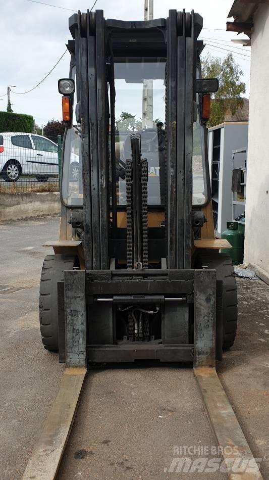 CAT GP 30 Stivuitor GPL