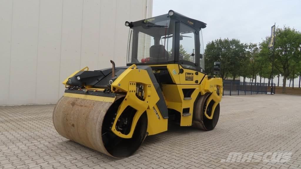 Bomag BW151 AD-5 Cilindri compactori dubli