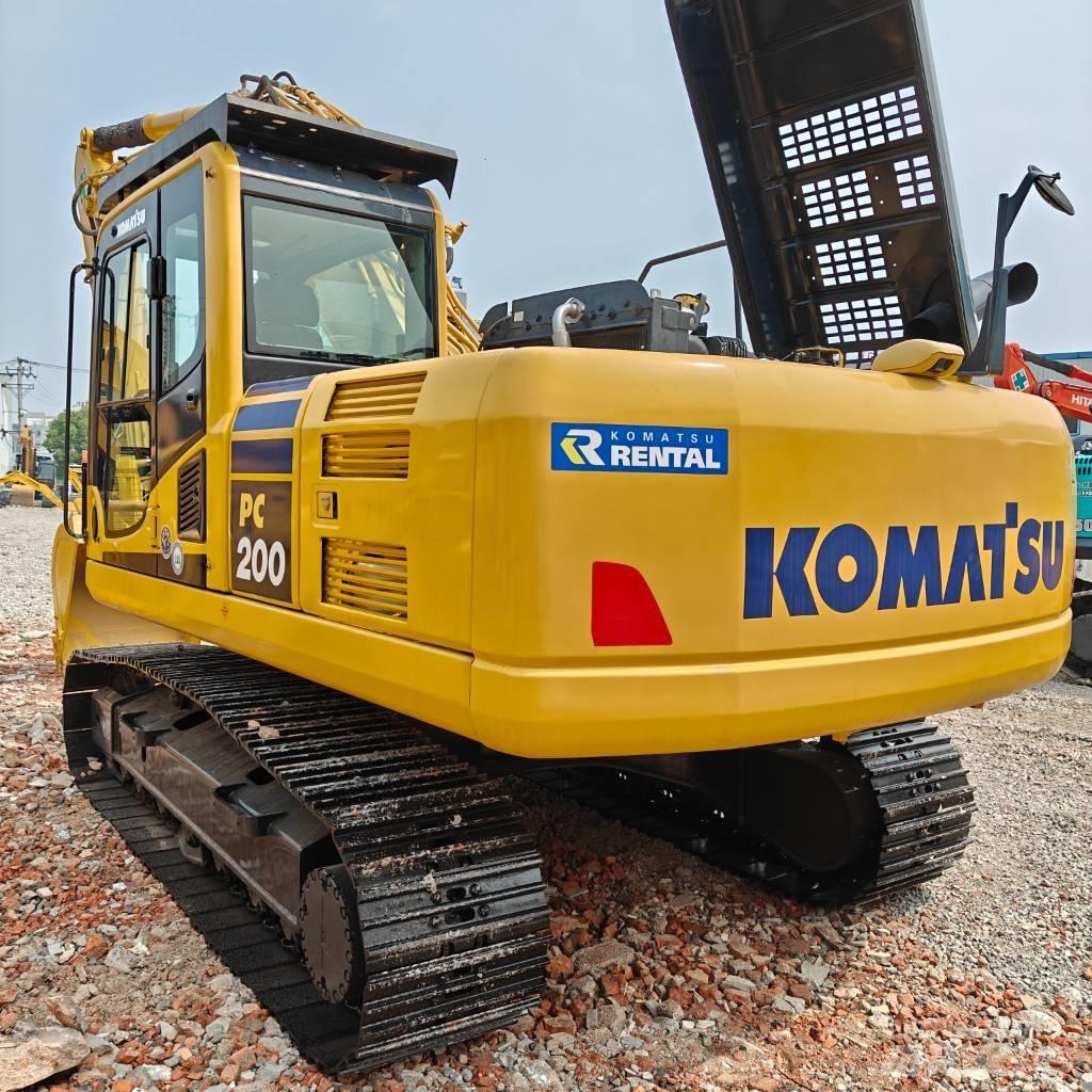 Komatsu 200-8N1 Excavatoare pe șenile
