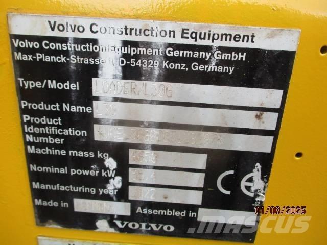 Volvo L 30 Incarcator pe pneuri