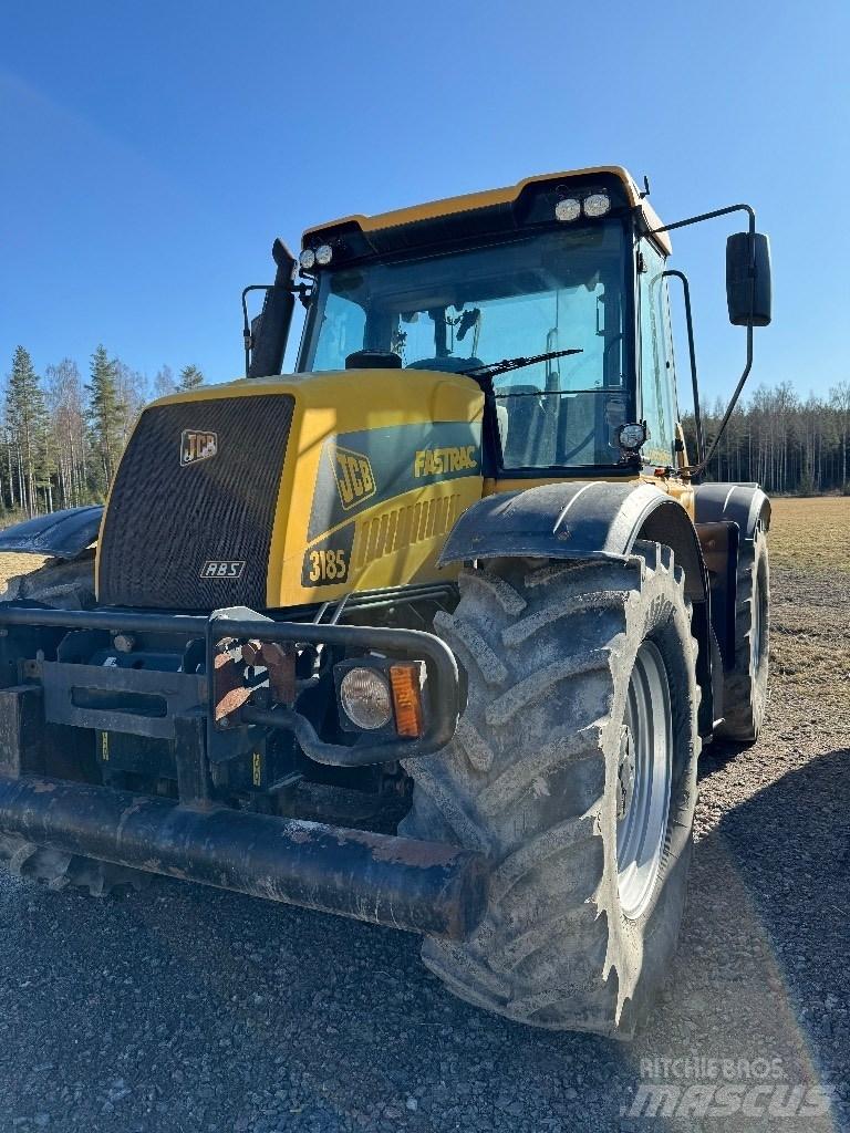 JCB Fastrac 3185 Tractoare