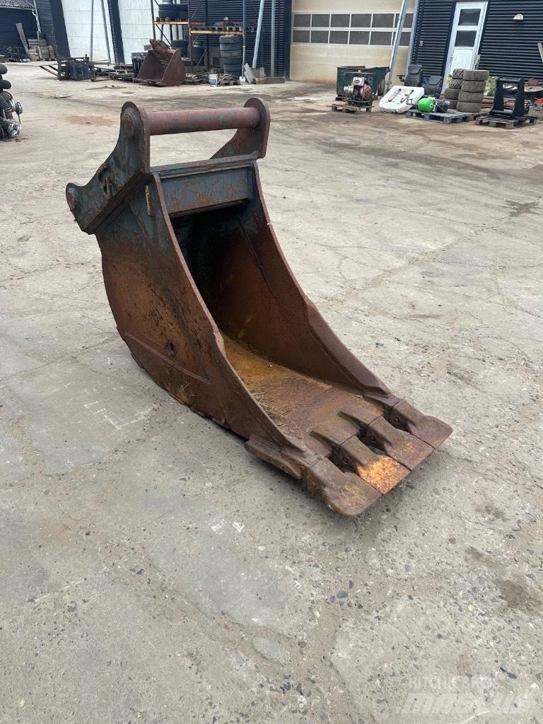  Andet S80 graveskovl Pistoane
