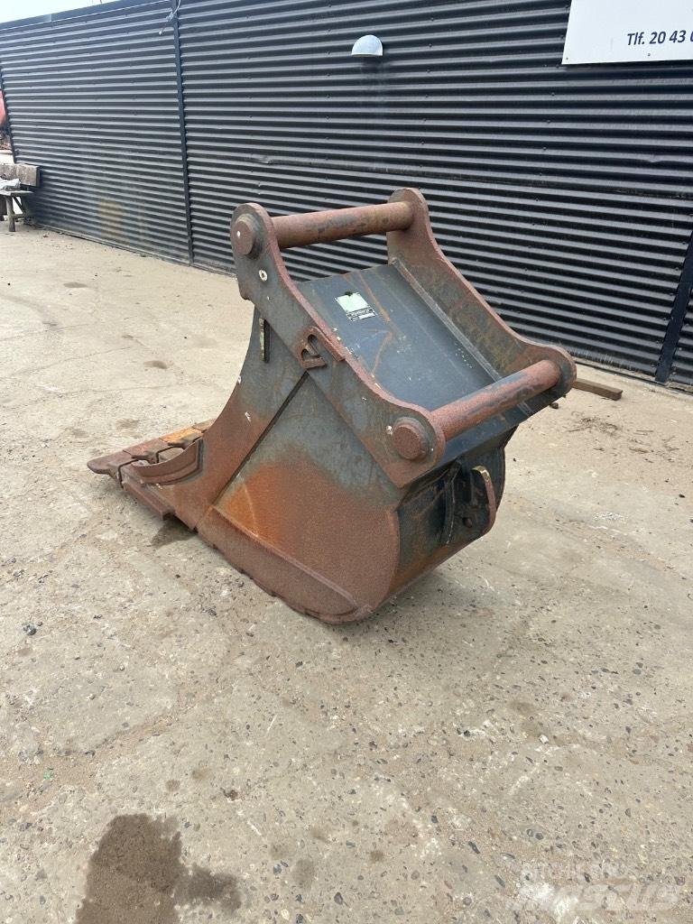  Andet S80 graveskovl Pistoane