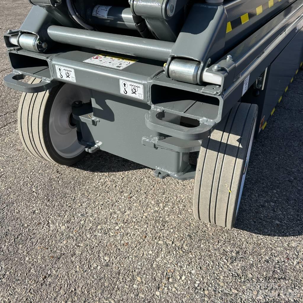 SkyJack SJ 3226 Platforme foarfeca