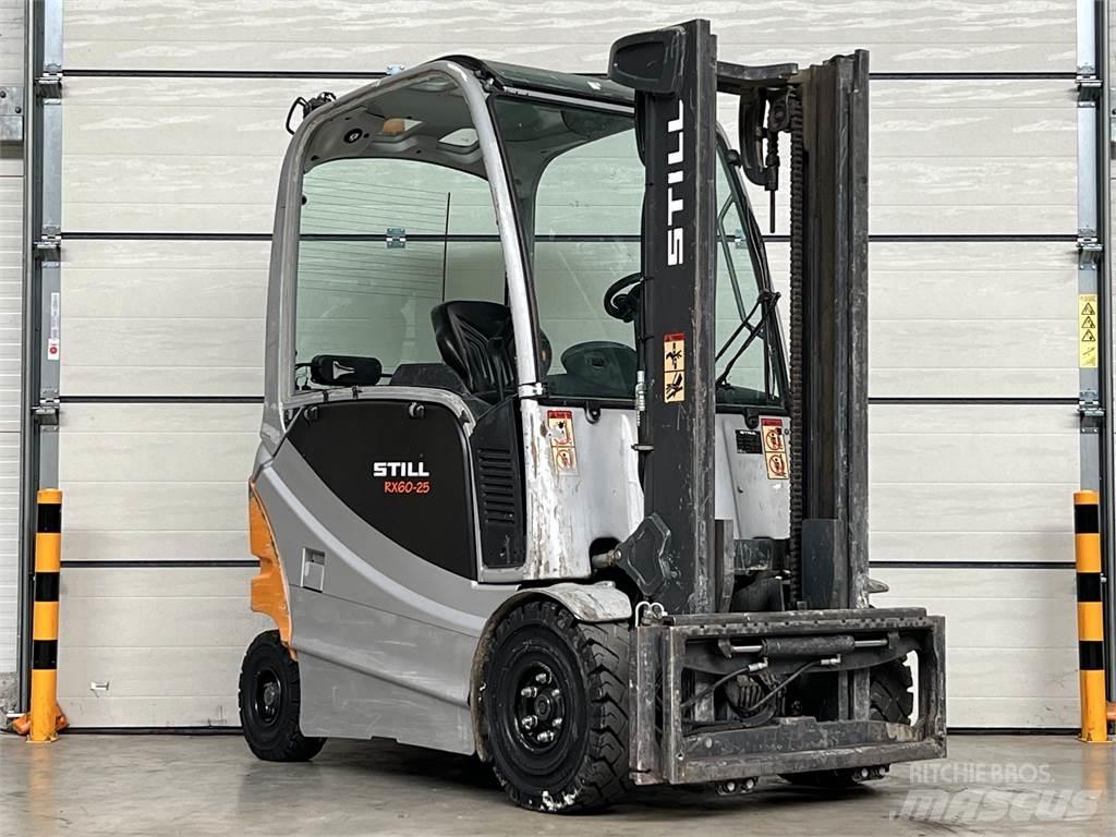 Still RX60-25 Stivuitor electric