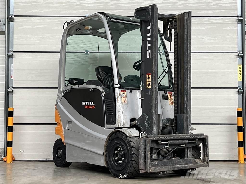 Still RX60-25 Stivuitor electric