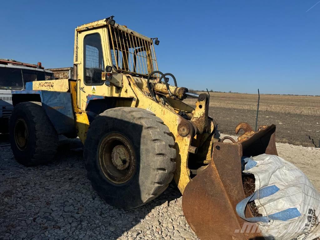 Hanomag C55 Incarcator pe pneuri