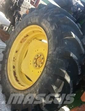  Pneus 460/85R38 Roti