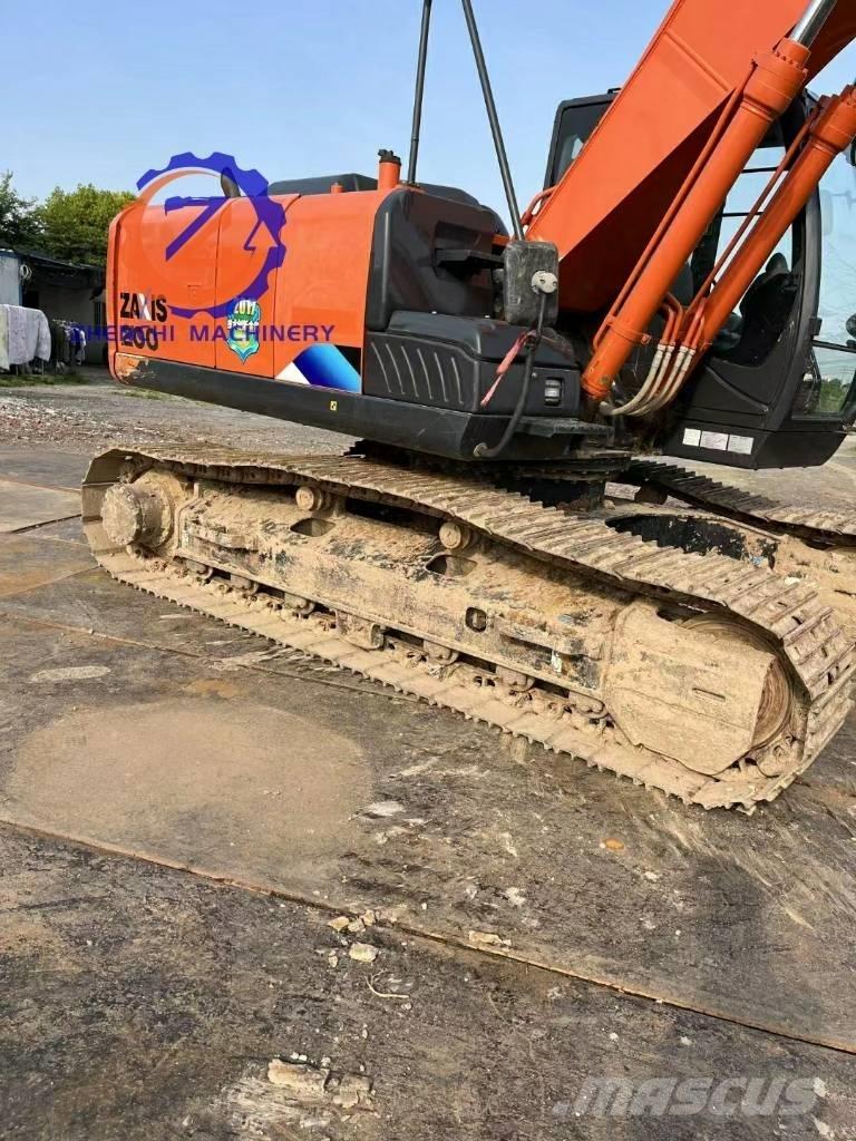 Hitachi ZX 200-5 G Excavatoare pe șenile
