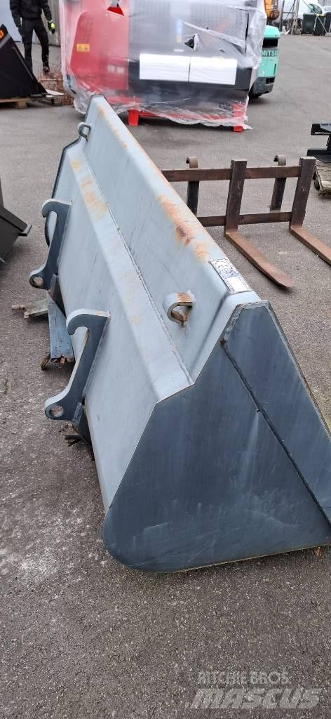 LST Lättviktsskopa Accesorii încarcatoare frontale