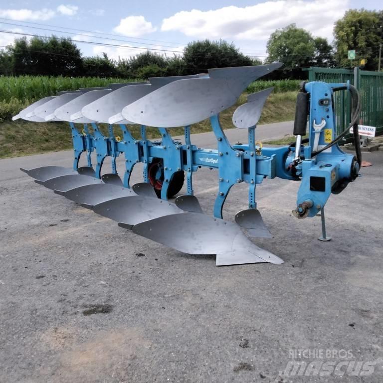 Lemken EurOpal 8 Pluguri reversibile