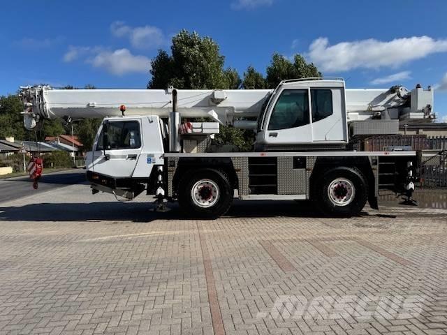 Tadano ATF 40-2 Macara pentru orice teren