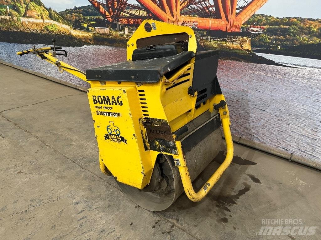 Bomag BW 71 E-2 Compactoare monocilindrice