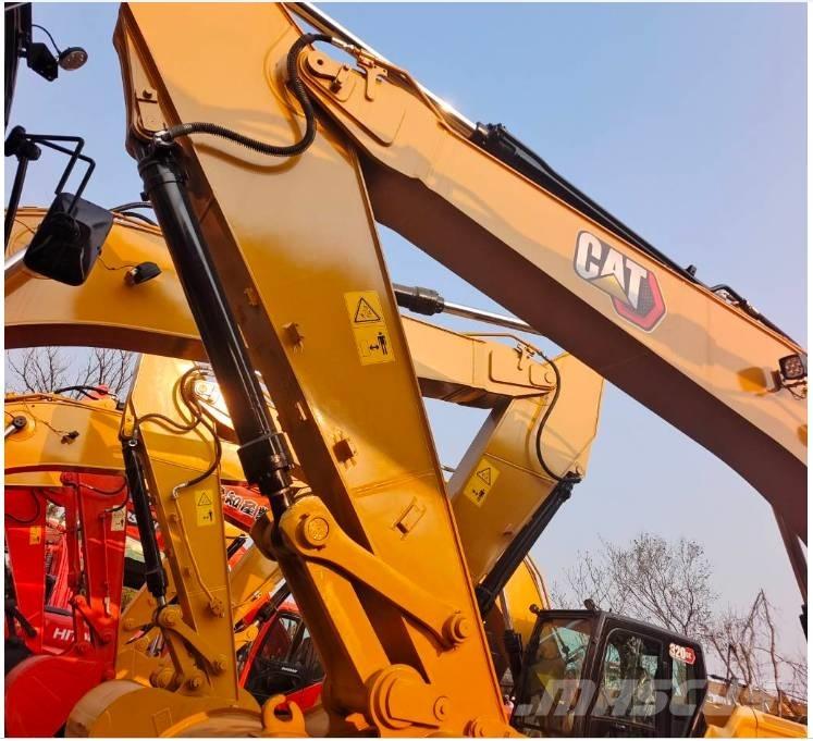 CAT 326 GC Excavatoare pe șenile
