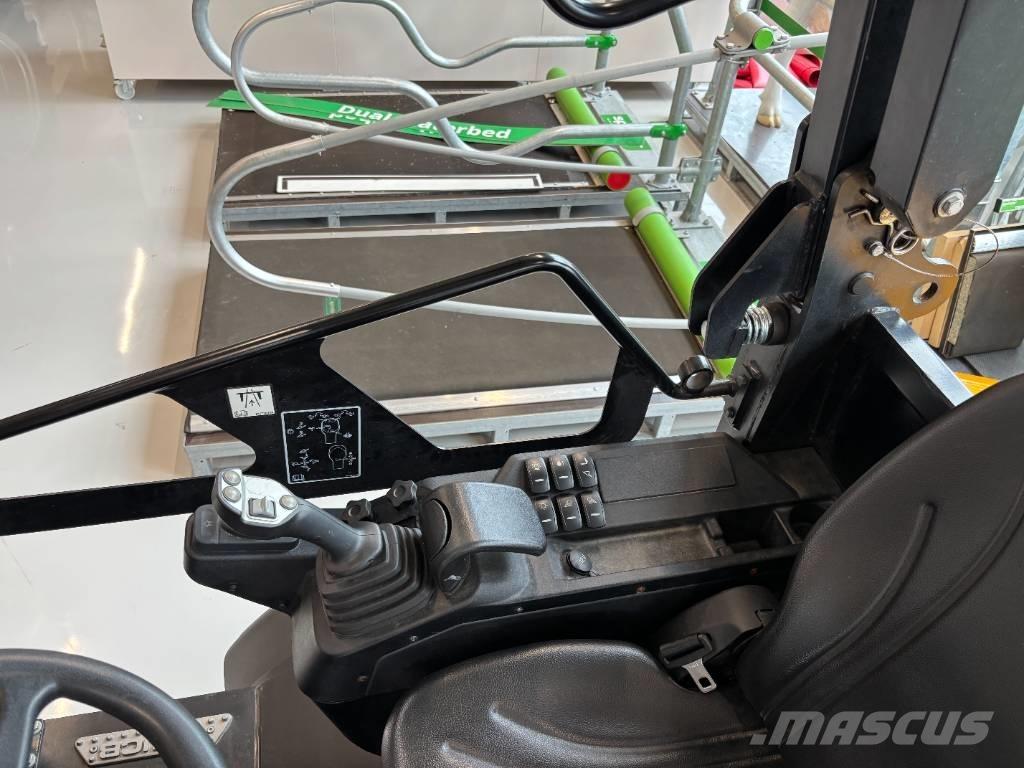 JCB 403 E Incarcatoare multifunctionale