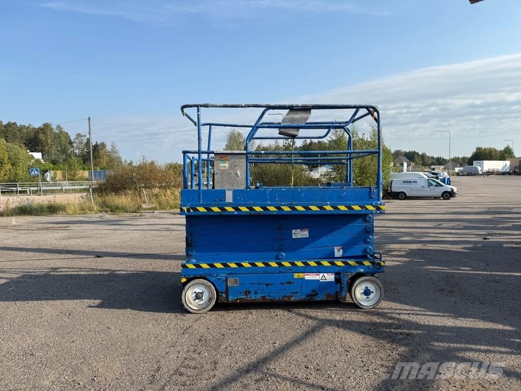 UpRight X32N Platforme foarfeca