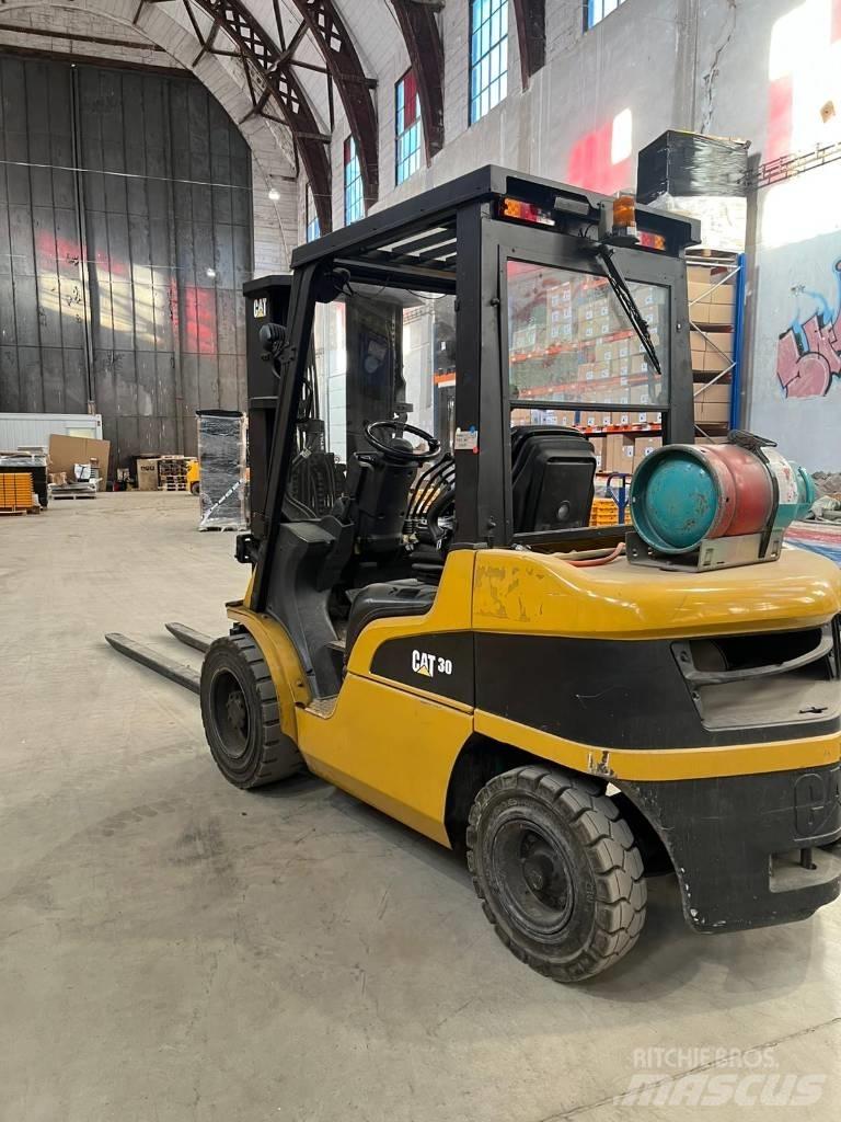 CAT CAT GP30N Stivuitor GPL
