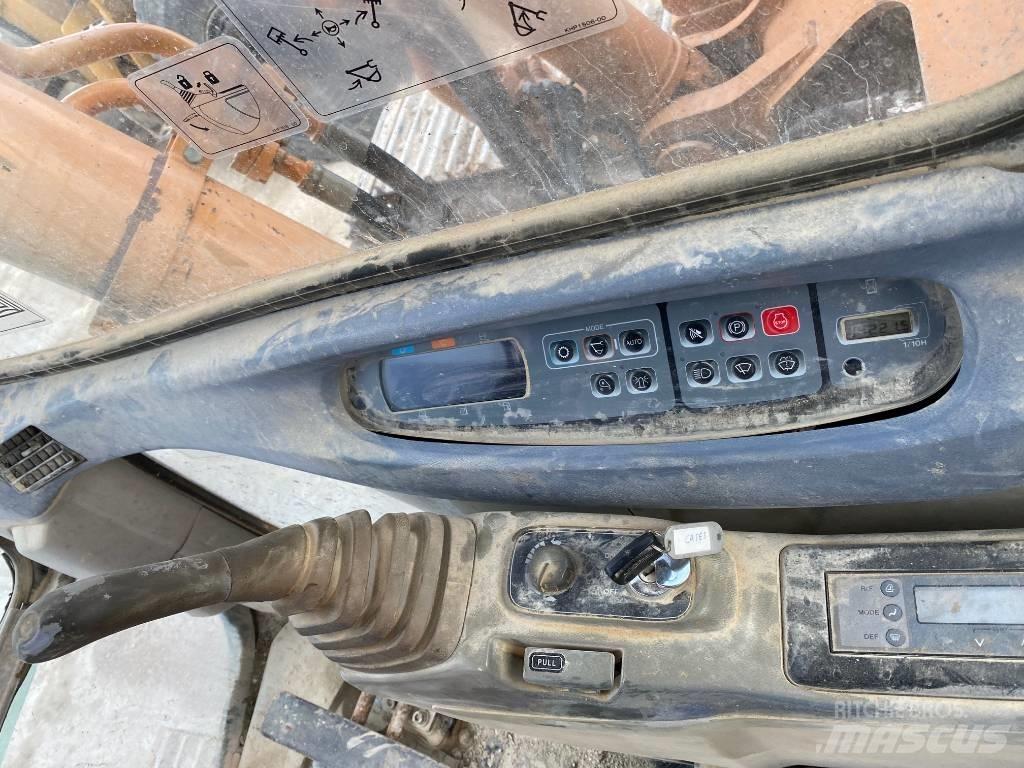 CASE CX 330 Excavatoare pe șenile
