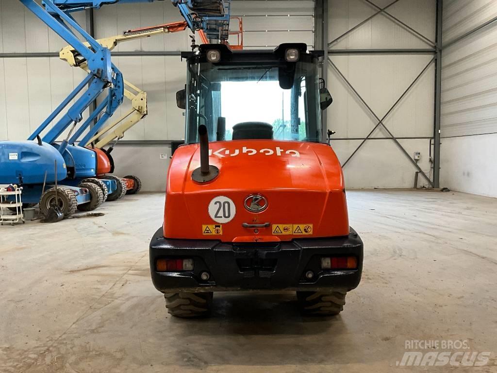Kubota R 065 Incarcator pe pneuri