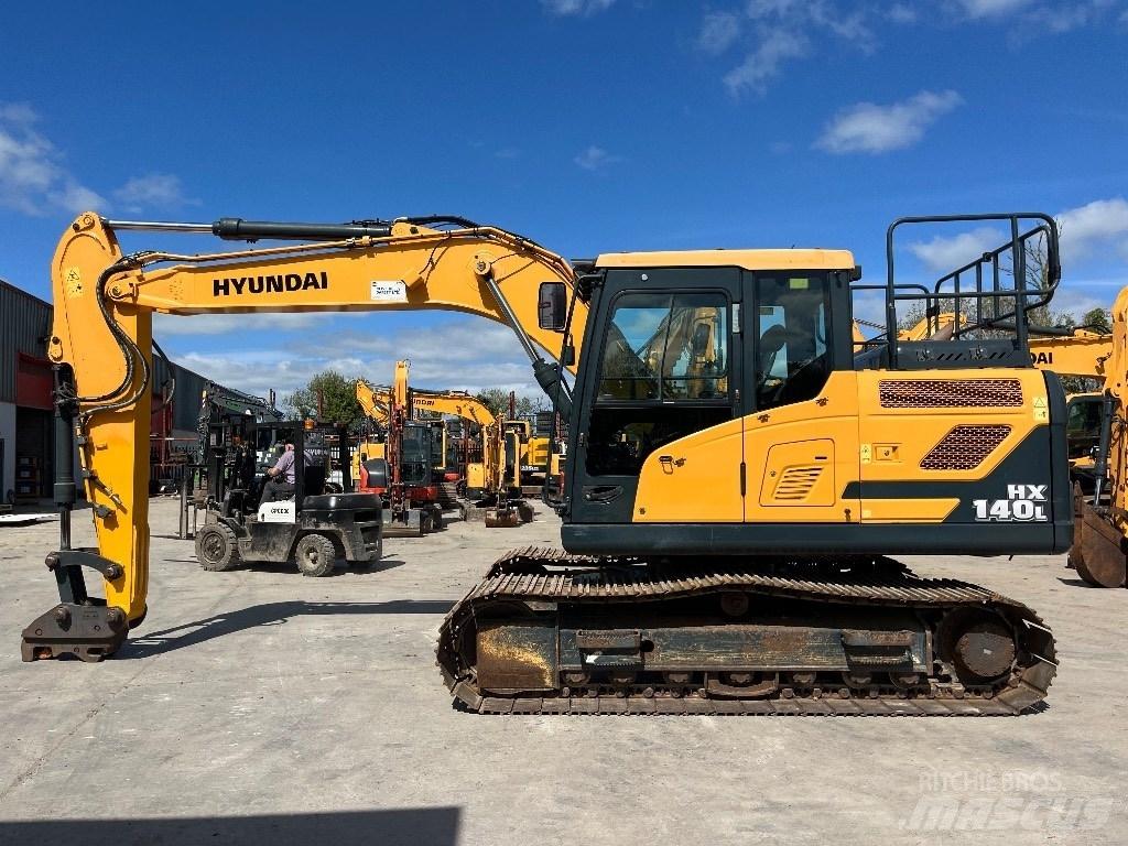 Hyundai HX140L Excavatoare pe șenile
