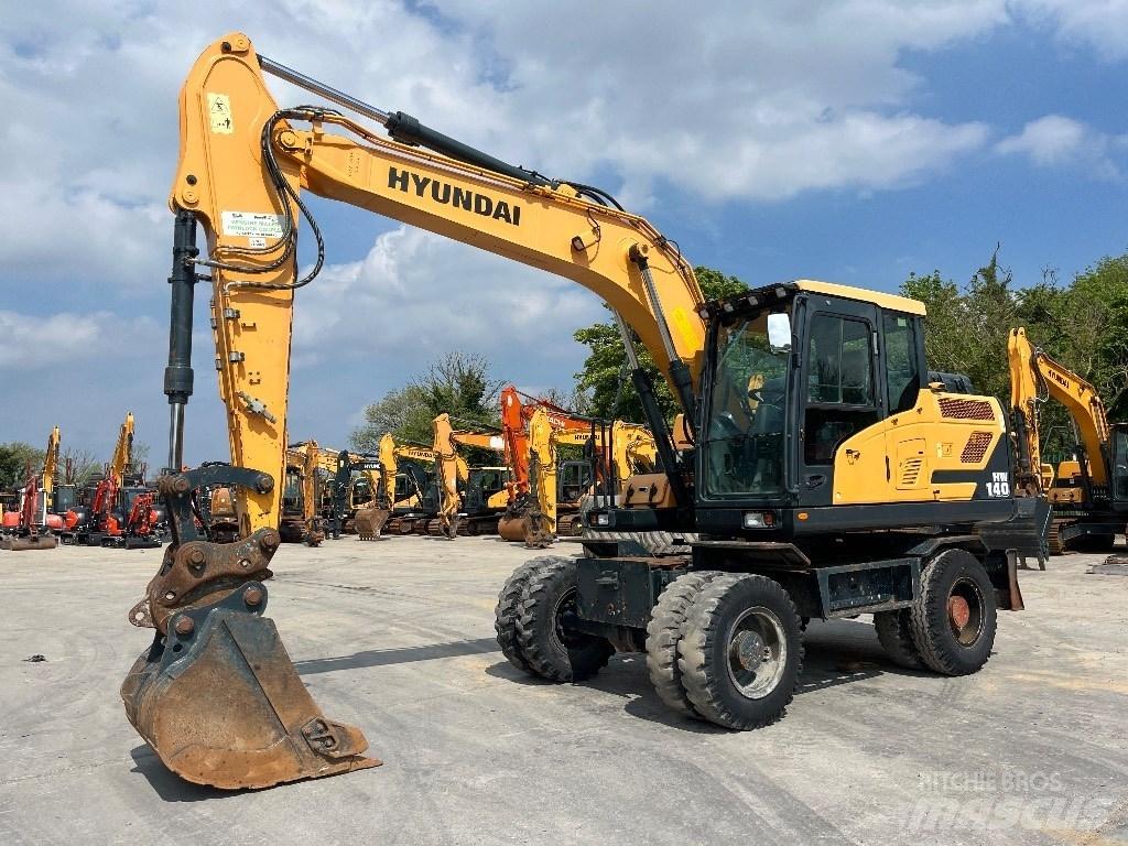 Hyundai HW140 Excavatoare cu roti