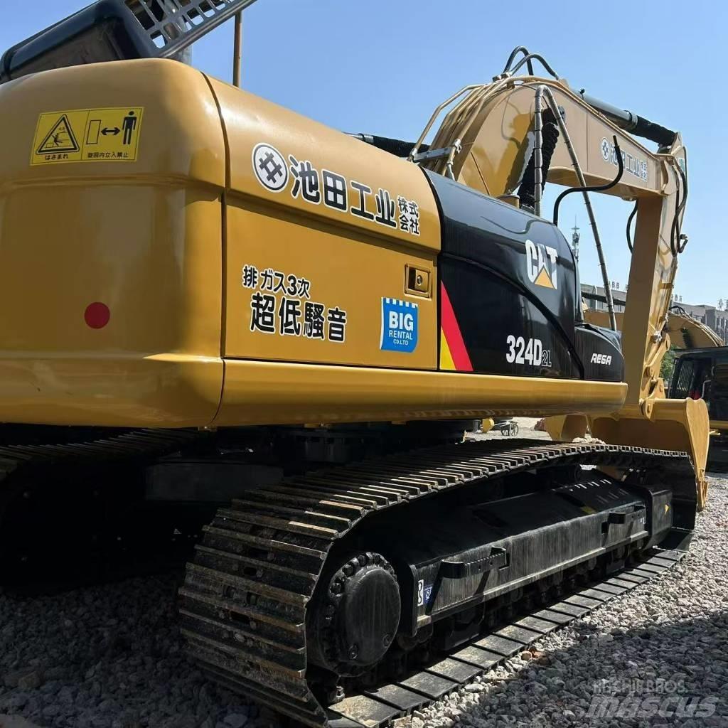 CAT 324D2L Excavatoare pe șenile
