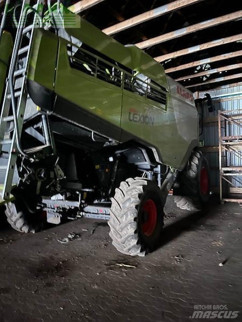 CLAAS lexion 740 Combine de secerat