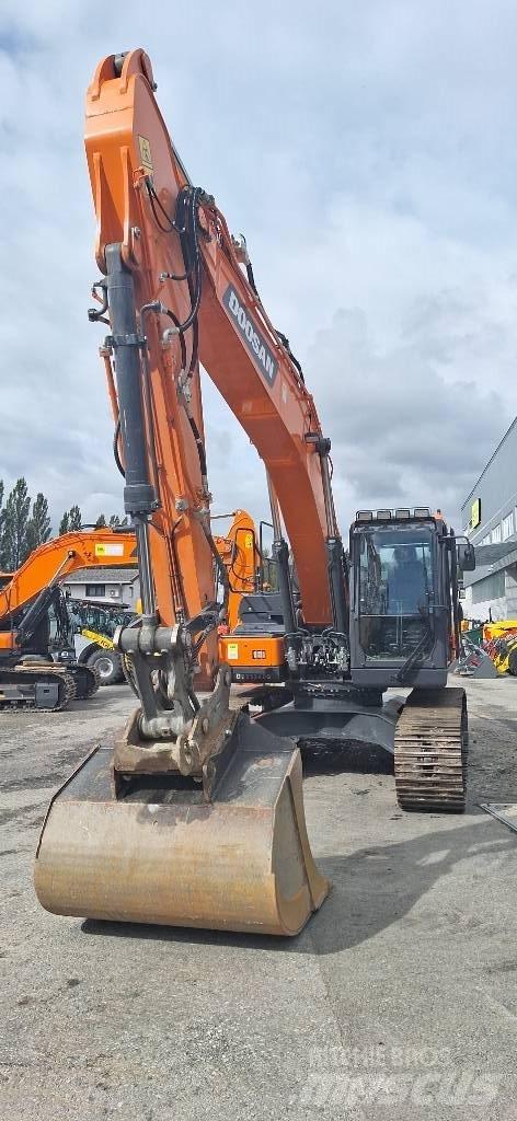 Doosan DX 225 LC-7 Excavatoare pe șenile
