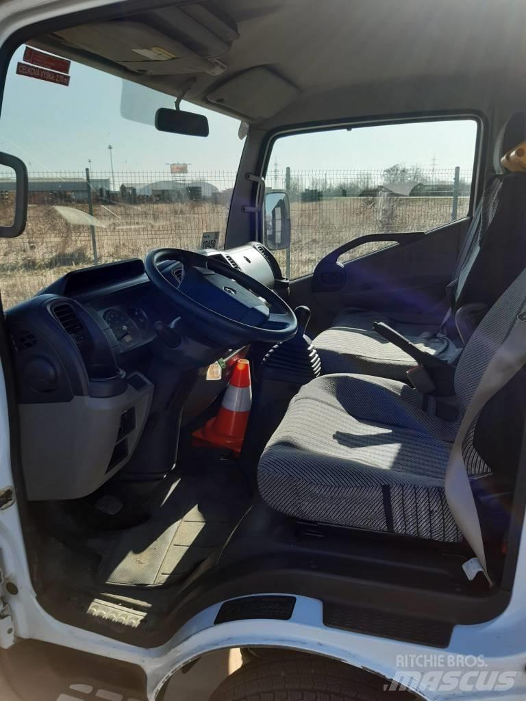 Topy 11 Platforme aeriene montate pe camion