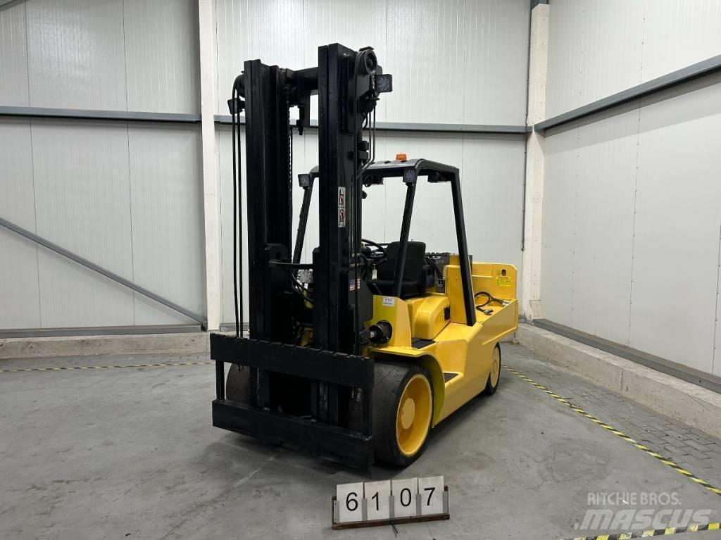 Hoist E220 Stivuitor electric