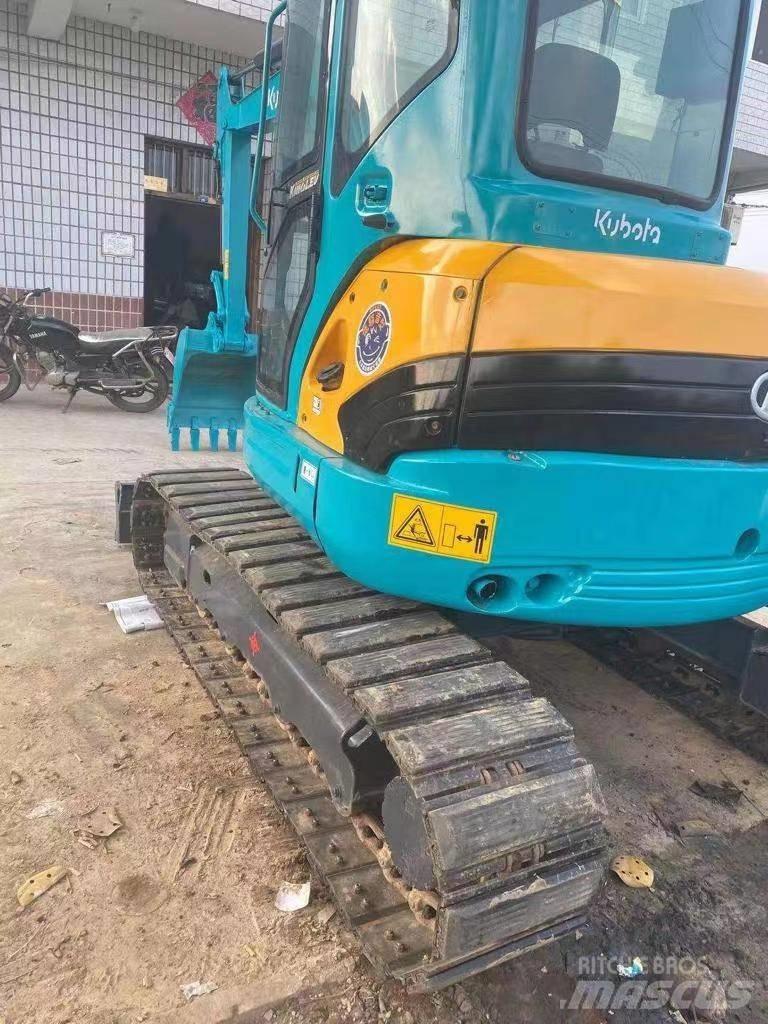 Kubota KX 155 Excavatoare pe șenile
