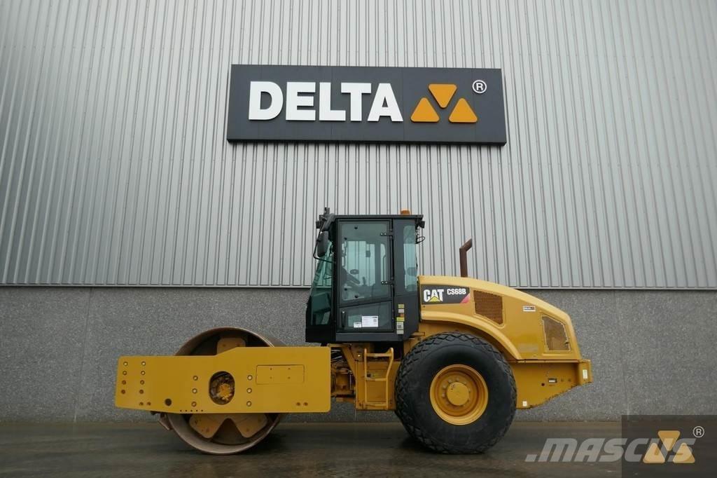 CAT CS68B Compactoare monocilindrice