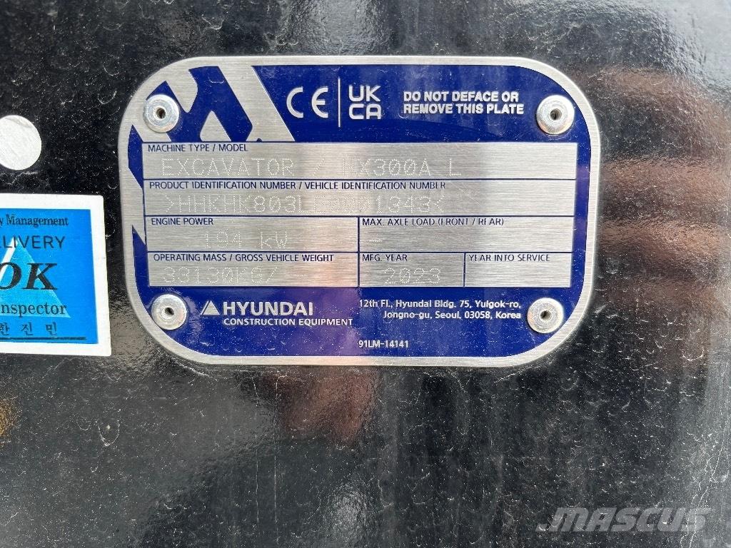 Hyundai HX300A L Excavatoare pe șenile

