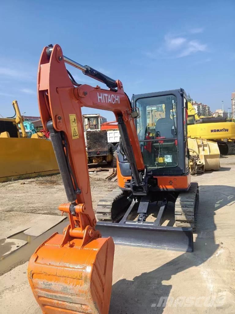 Hitachi ZX 35 U Mini excavatoare < 7t