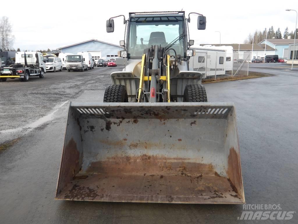 Kramer 8105 Incarcator pe pneuri