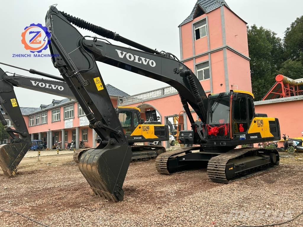 Volvo EC 240 Excavatoare pe șenile
