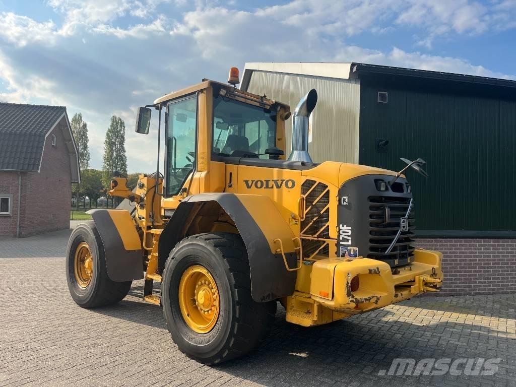 Volvo L 70 F Incarcator pe pneuri