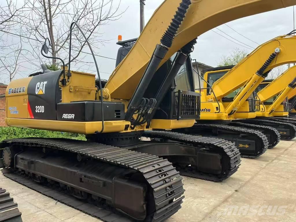 CAT 320 D Excavatoare pe șenile
