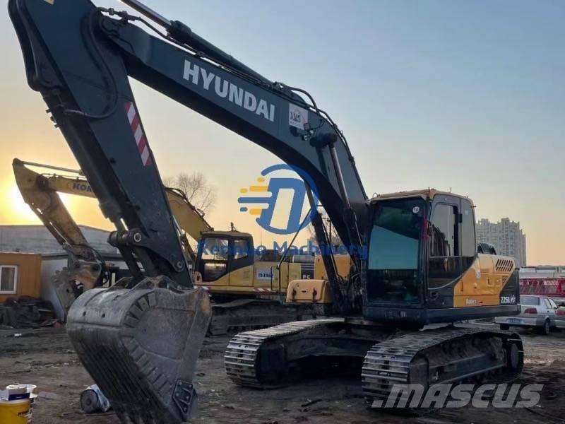Hyundai 225VS Excavatoare pe șenile
