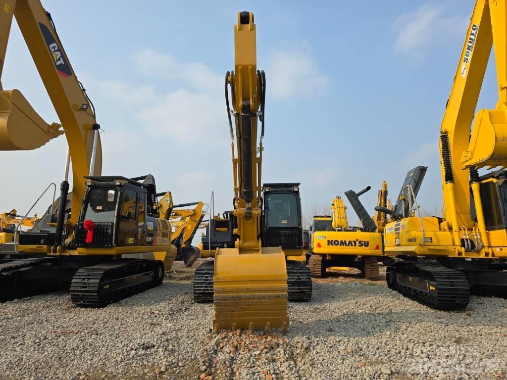 CAT 320D Excavatoare pe șenile
