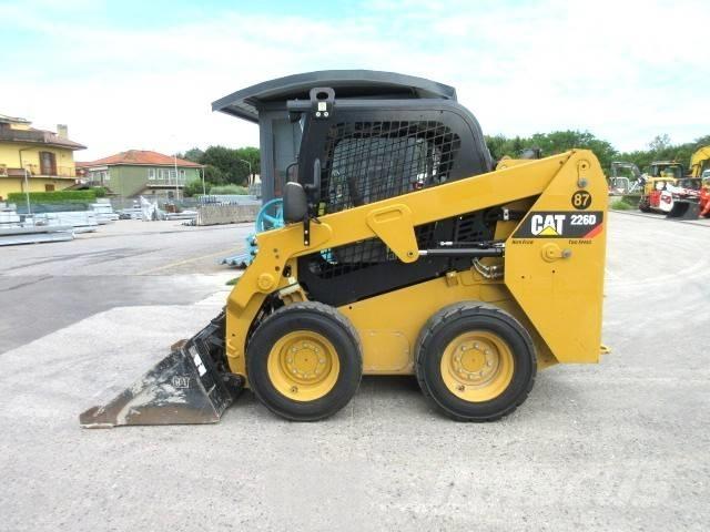 CAT 226 D Mini incarcator