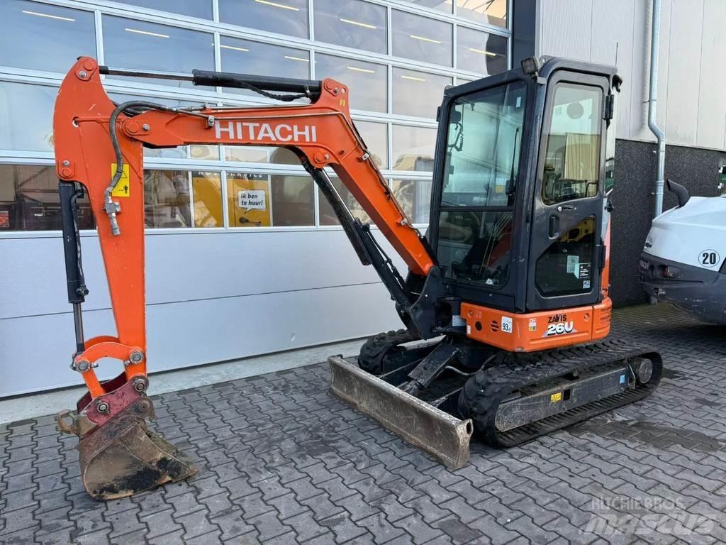 Hitachi ZX26U-6 CR Mini excavatoare < 7t