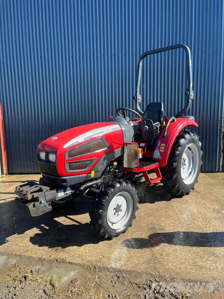 McCormick X10.30M Tractoare compacte