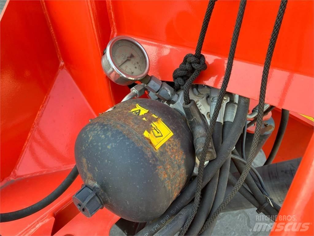 Kuhn GMD 8730FF Cositoare de iarba cu umidificator