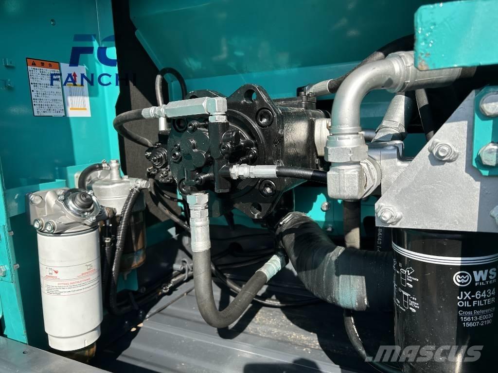 Kobelco SK 200 Excavatoare pe șenile
