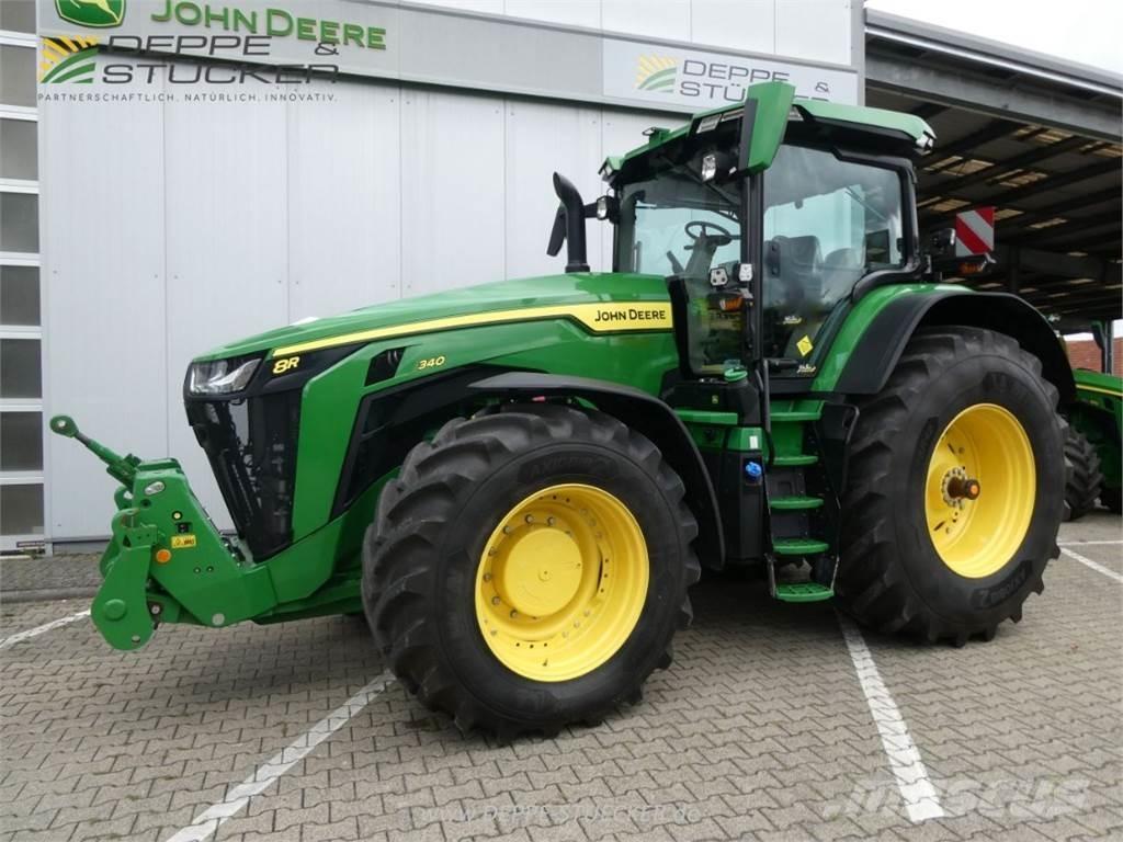 John Deere 8R 340 Tractoare