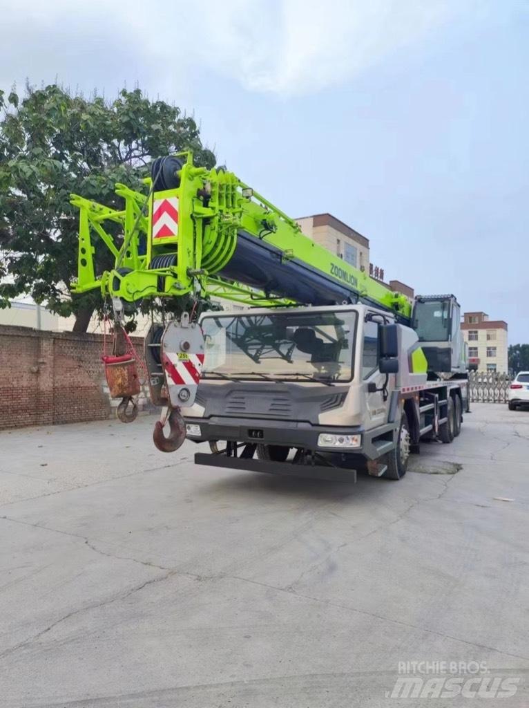 Zoomlion QY25H Macara pentru orice teren