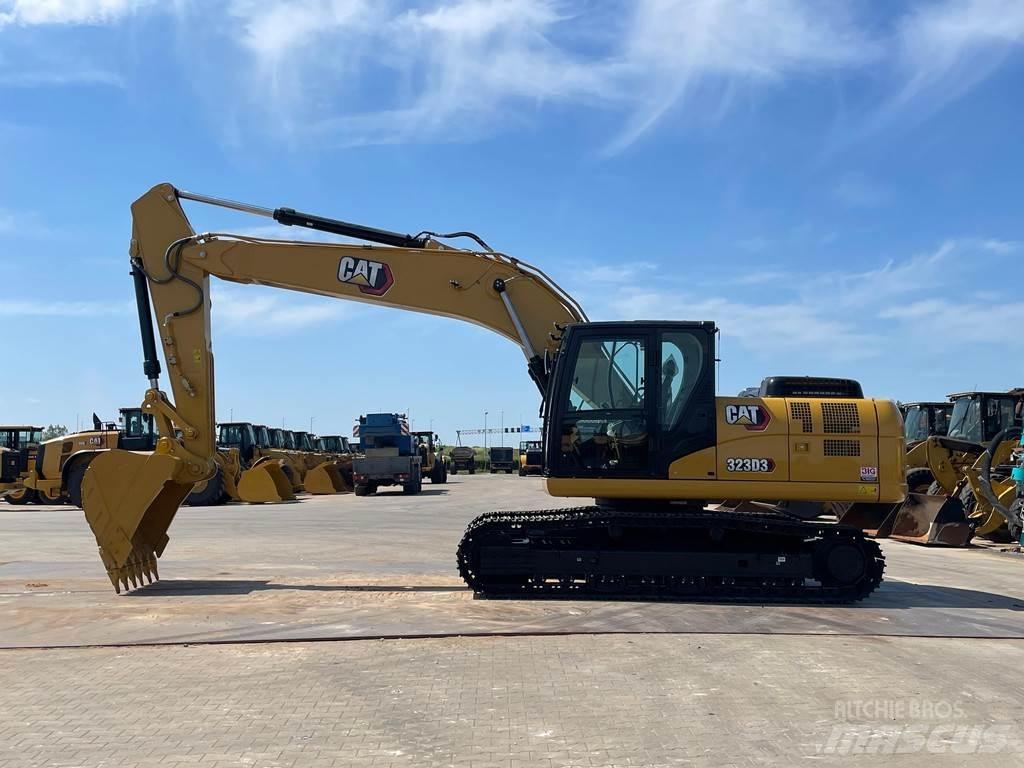 CAT 323D3 Excavatoare speciale