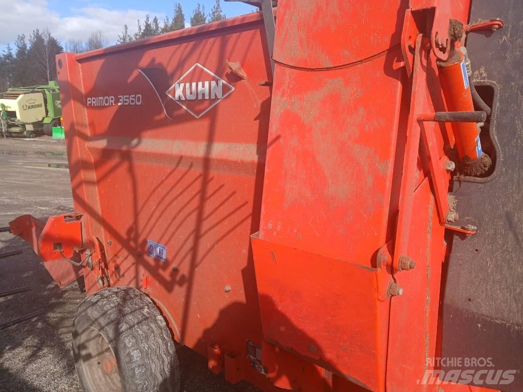 Kuhn Primor 3560 Debalotare, taiere, impachetare